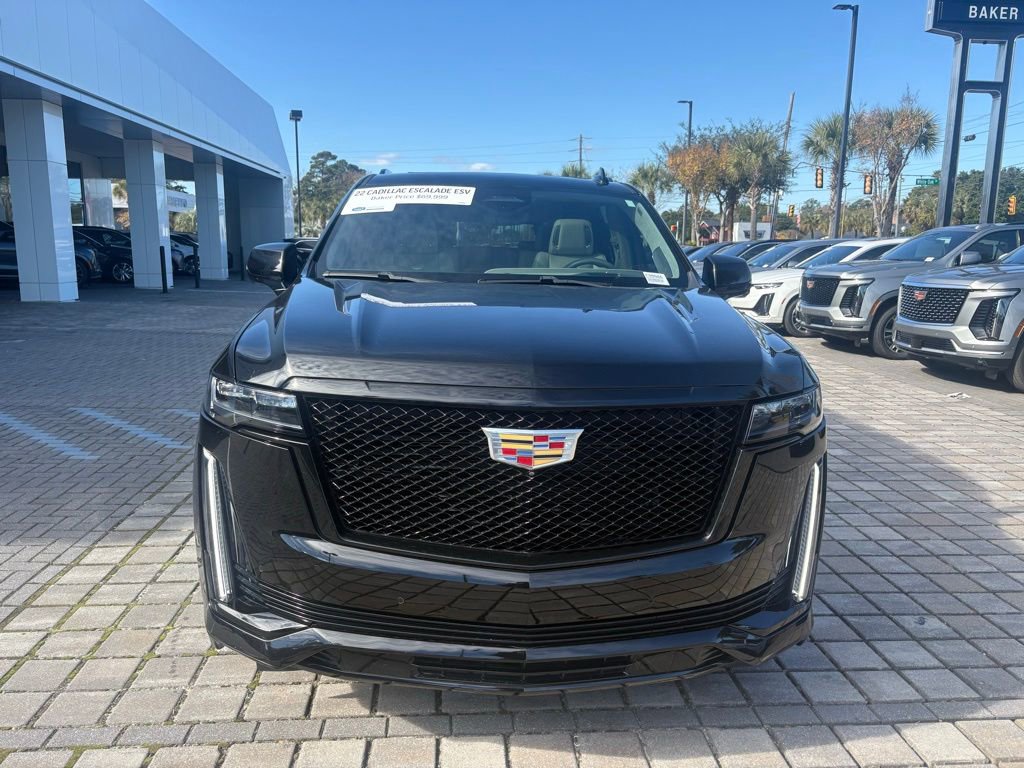 Used 2022 Cadillac Escalade ESV Sport Platinum image 3