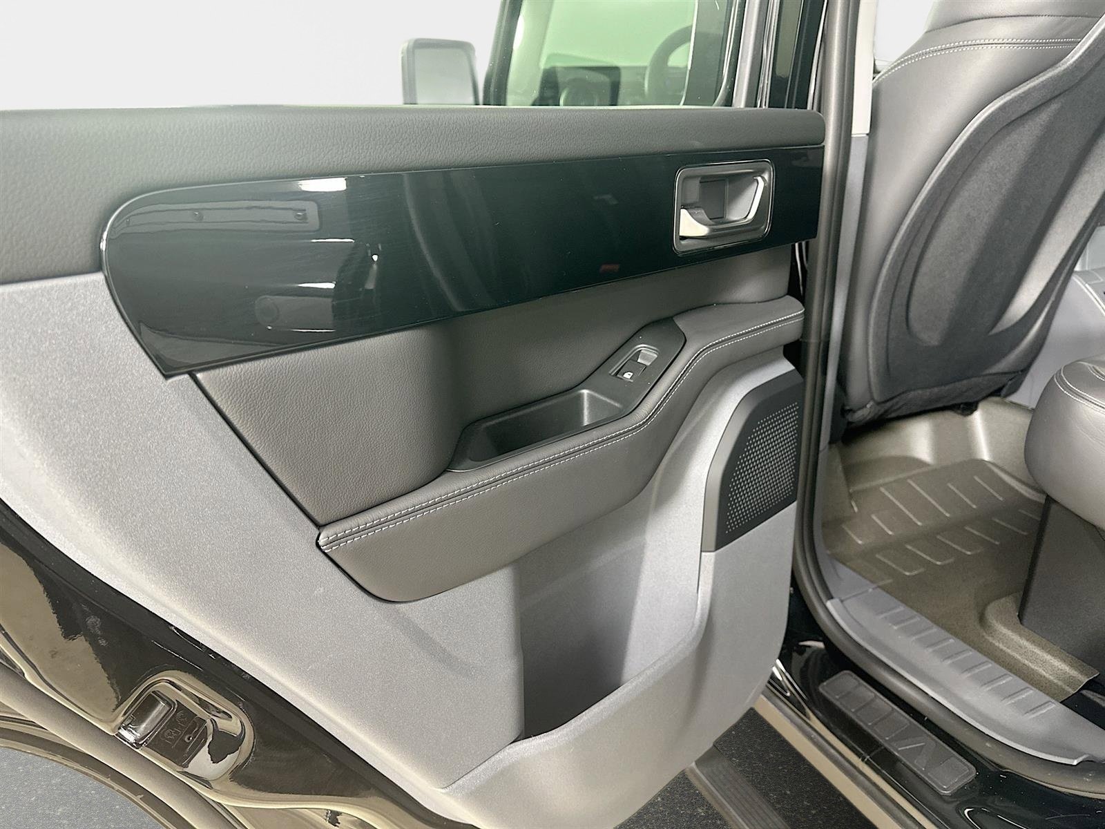 Used 2024 INEOS Grenadier BASE image 36