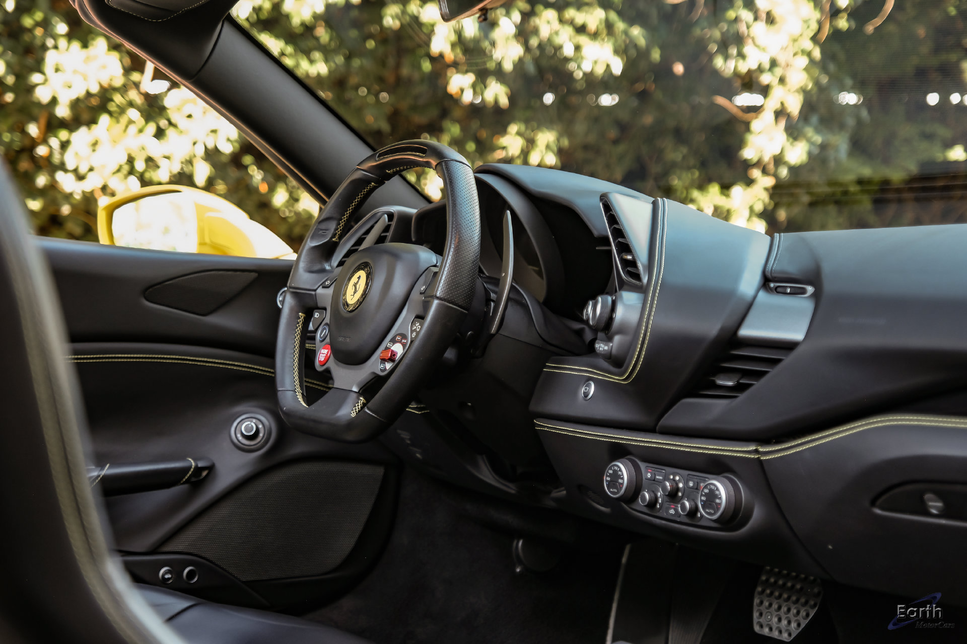 Used 2018 Ferrari 488 Spider RWD image 62