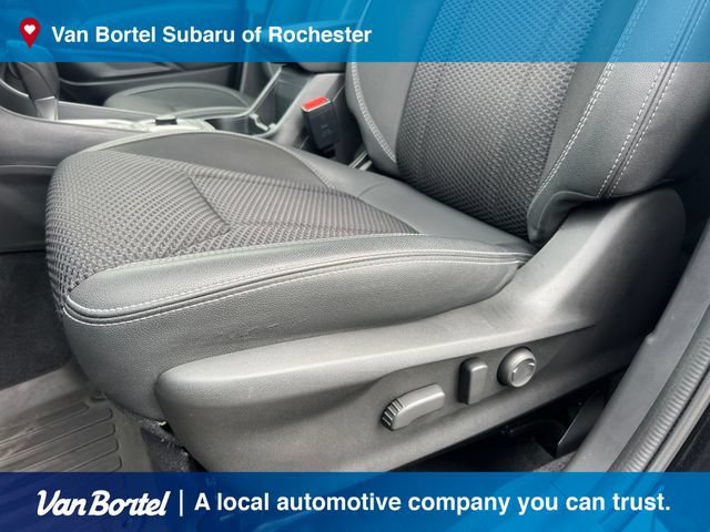 Used 2023 Subaru Forester Premium AWD/4WD image 15