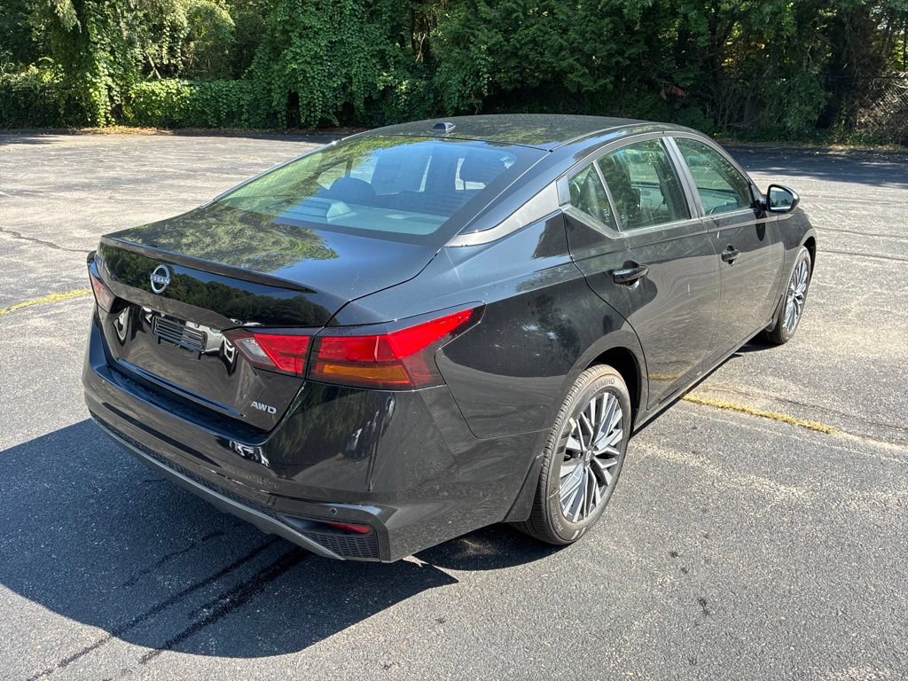 New 2026 Nissan Altima 2.5 SV AWD/4WD image 7