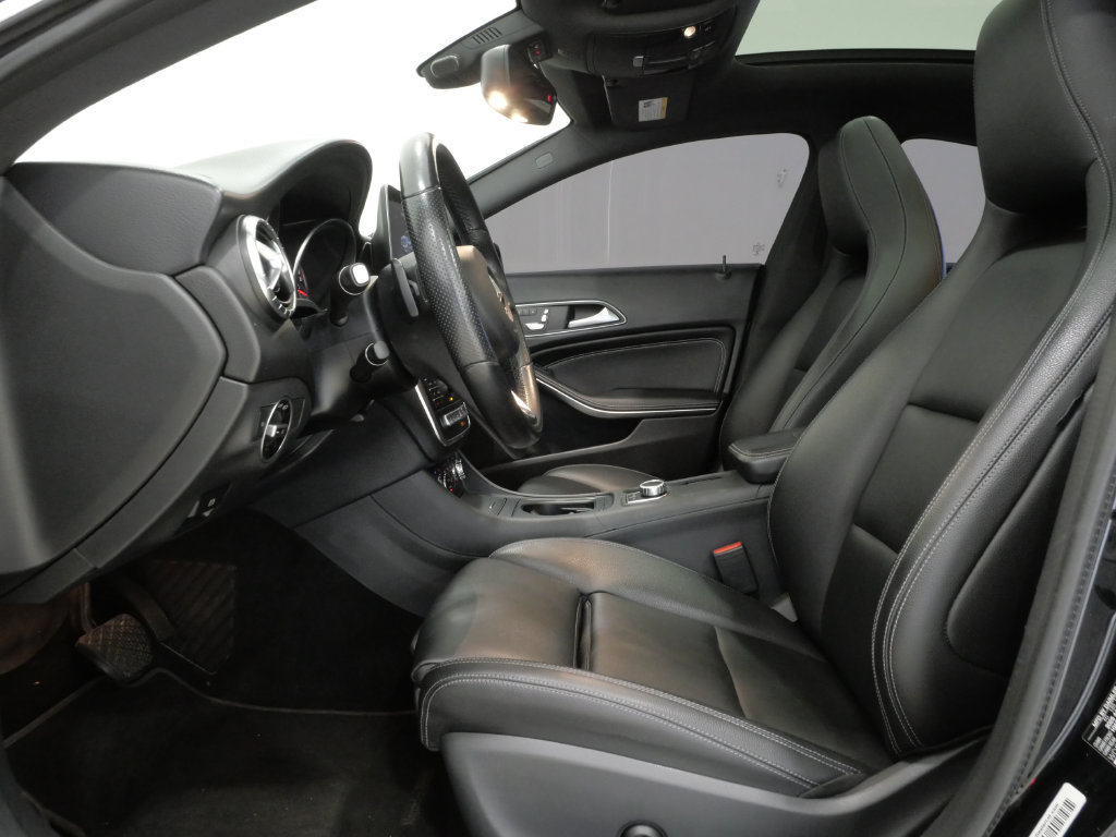 Used 2019 Mercedes-Benz CLA 250 4MATIC image 13
