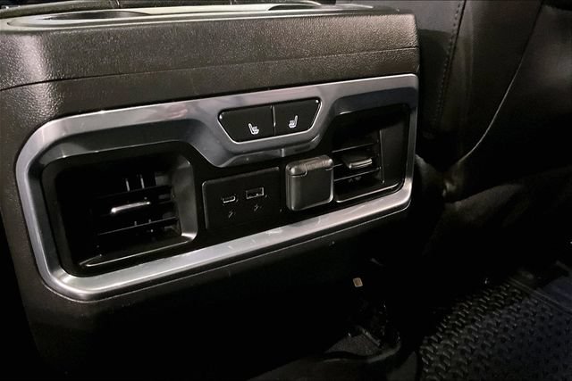 Used 2021 GMC Sierra 1500 AT4 w/ AT4 Value Package AWD/4WD image 28