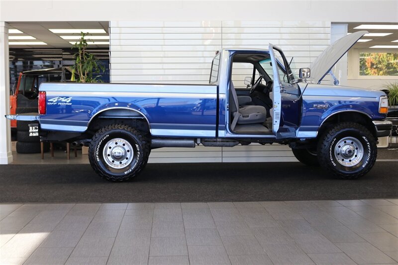 Used 1997 Ford F250 4x4 Regular Cab Heavy Duty image 11