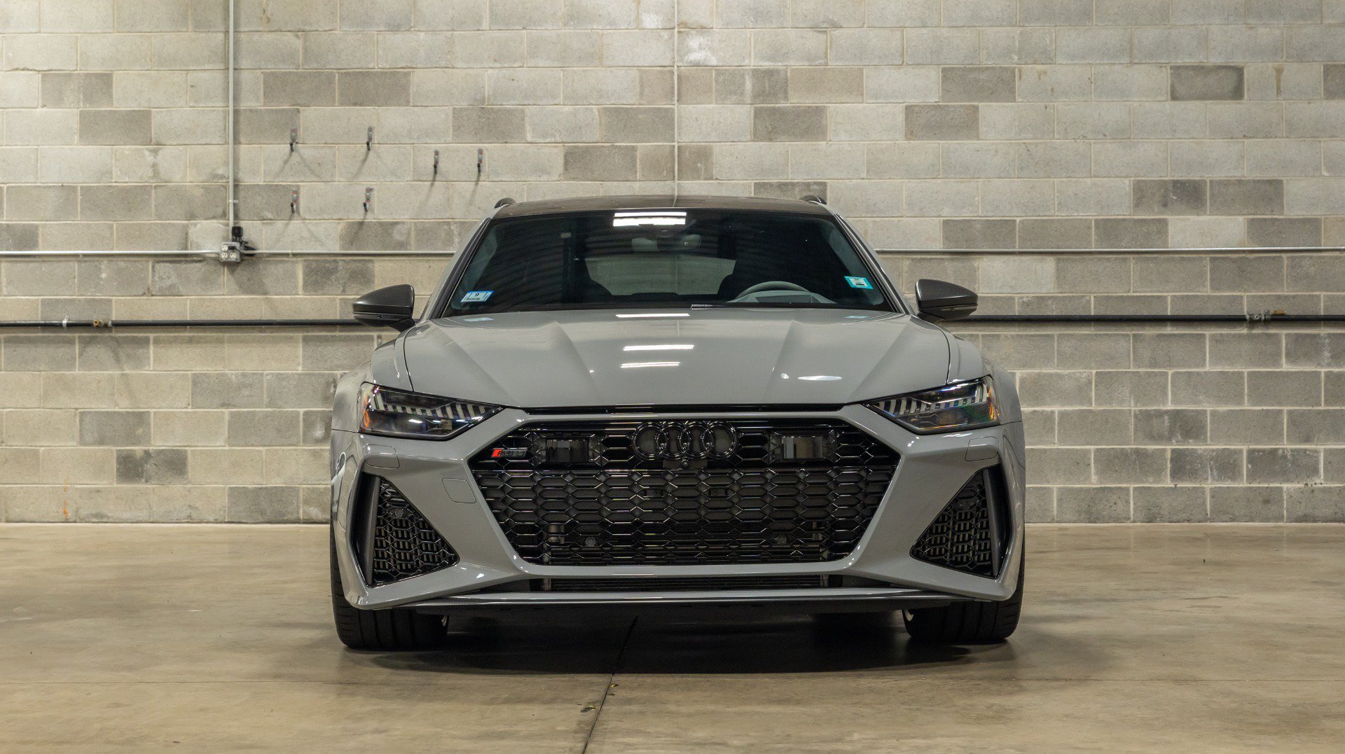Used 2024 Audi RS 6 performance AWD/4WD image 2