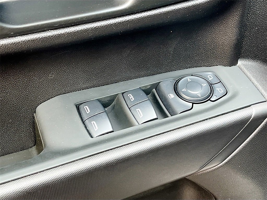 Used 2024 Chevrolet Silverado 1500 Custom Trail Boss w/ Turbomax Blackout Package image 17