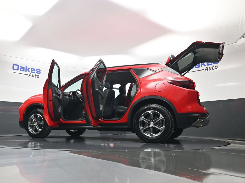 Used 2024 Chevrolet Blazer LT image 61