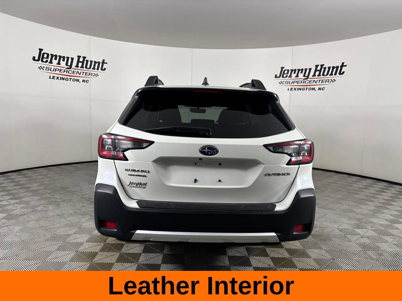 Used 2024 Subaru Outback Limited AWD/4WD image 7