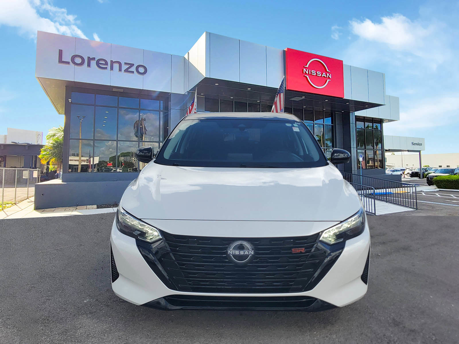 Certified 2025 Nissan Sentra SR w/ Midnight Edition video 2