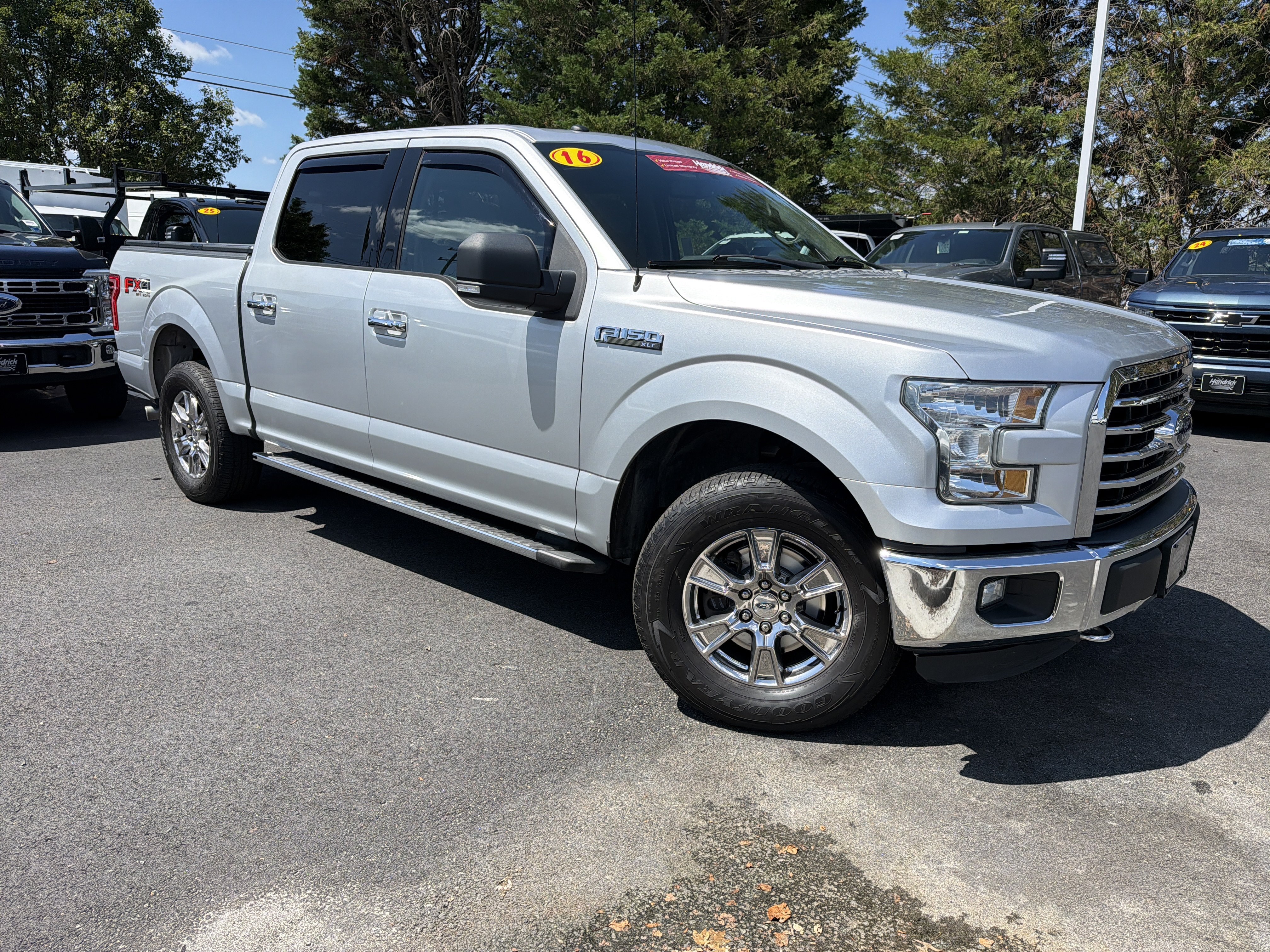 Used 2016 Ford F150 XLT w/ Equipment Group 302A Luxury AWD/4WD image 2