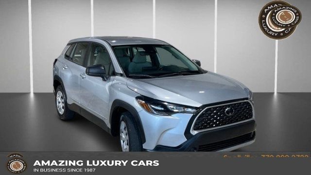 Used 2022 Toyota Corolla Cross L AWD/4WD image 1