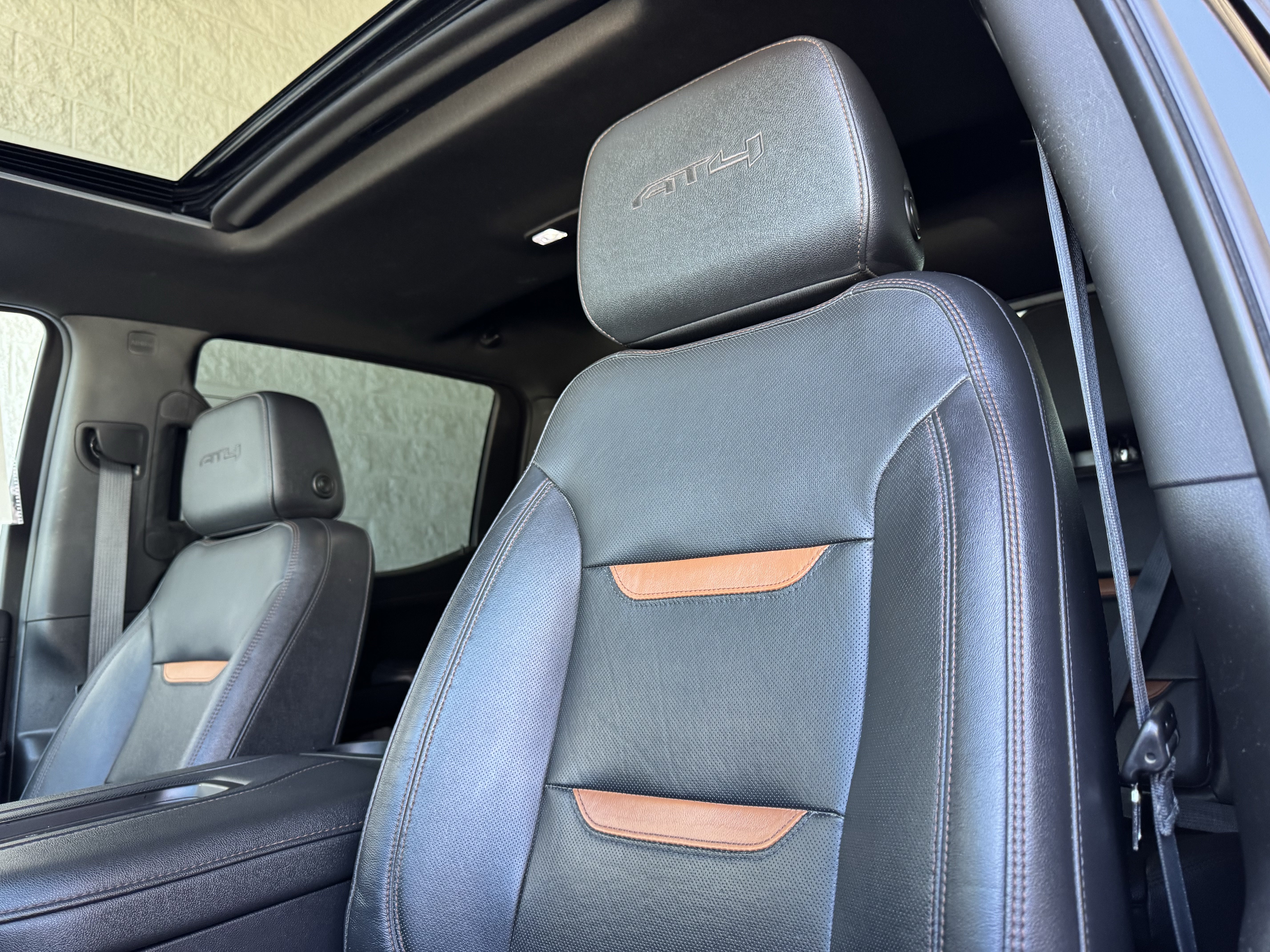 Used 2021 GMC Sierra 1500 AT4 w/ AT4 Value Package AWD/4WD image 13