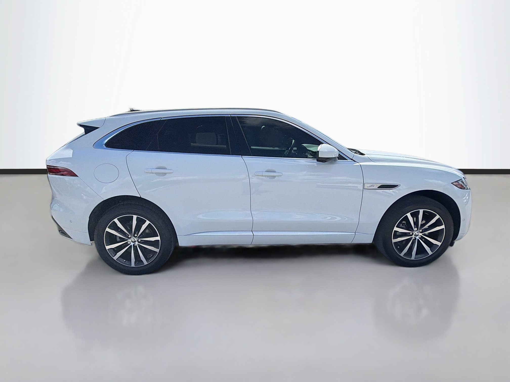Used 2024 Jaguar F-PACE R-Dynamic S AWD/4WD image 6