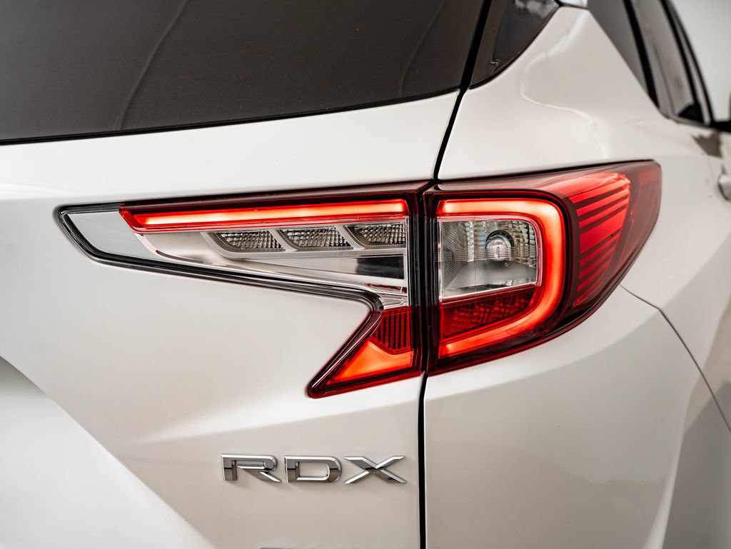 Certified 2022 Acura RDX w/ Technology Package AWD/4WD image 9