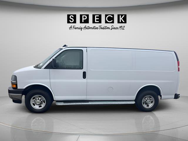 Used 2024 Chevrolet Express 2500 w/ Driver Convenience Package image 2