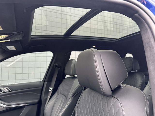 Used 2024 BMW X7 M60i w/ M Sport Professional Package image 23