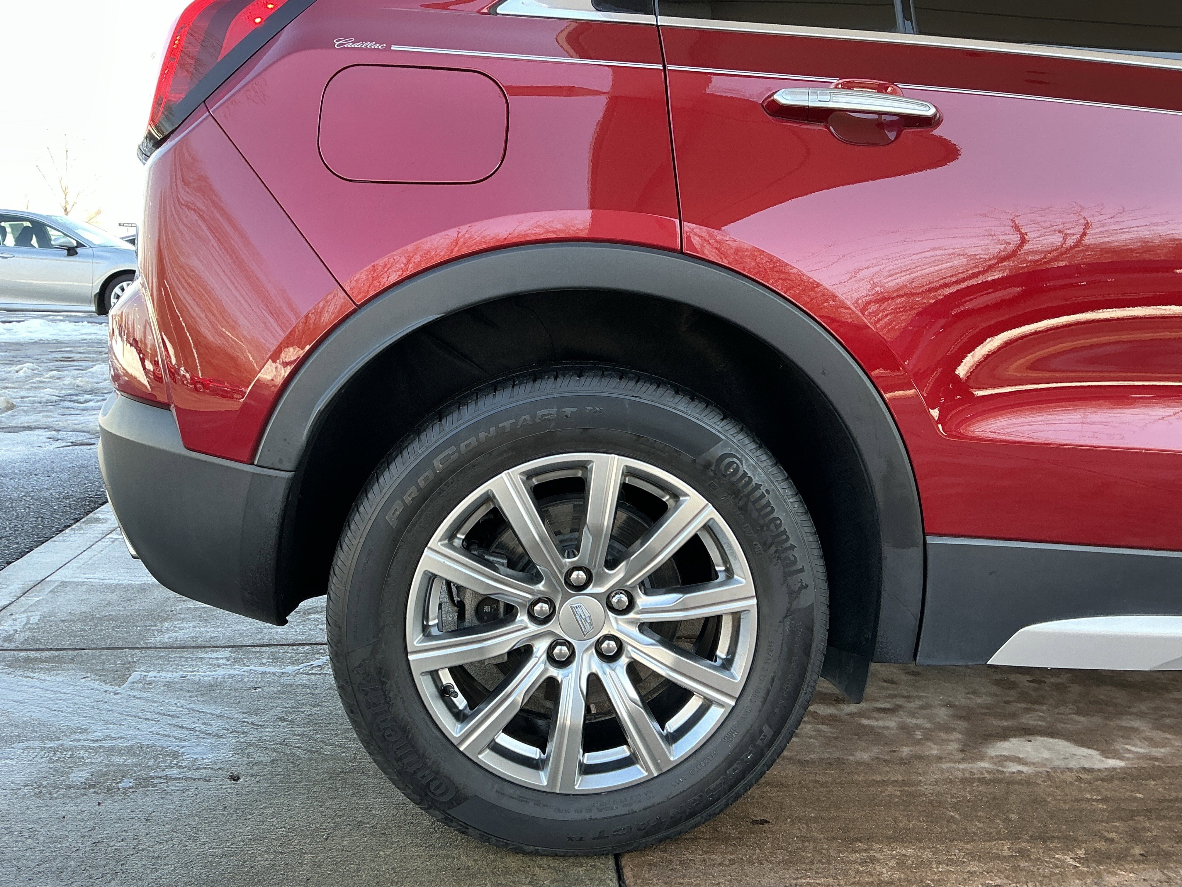 Used 2019 Cadillac XT4 Premium Luxury w/ Cold Weather Package image 23