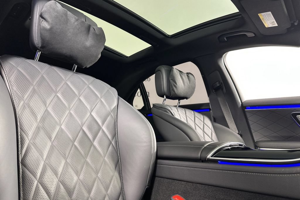 Certified 2026 Mercedes-Benz S 580e 4MATIC Sedan image 21
