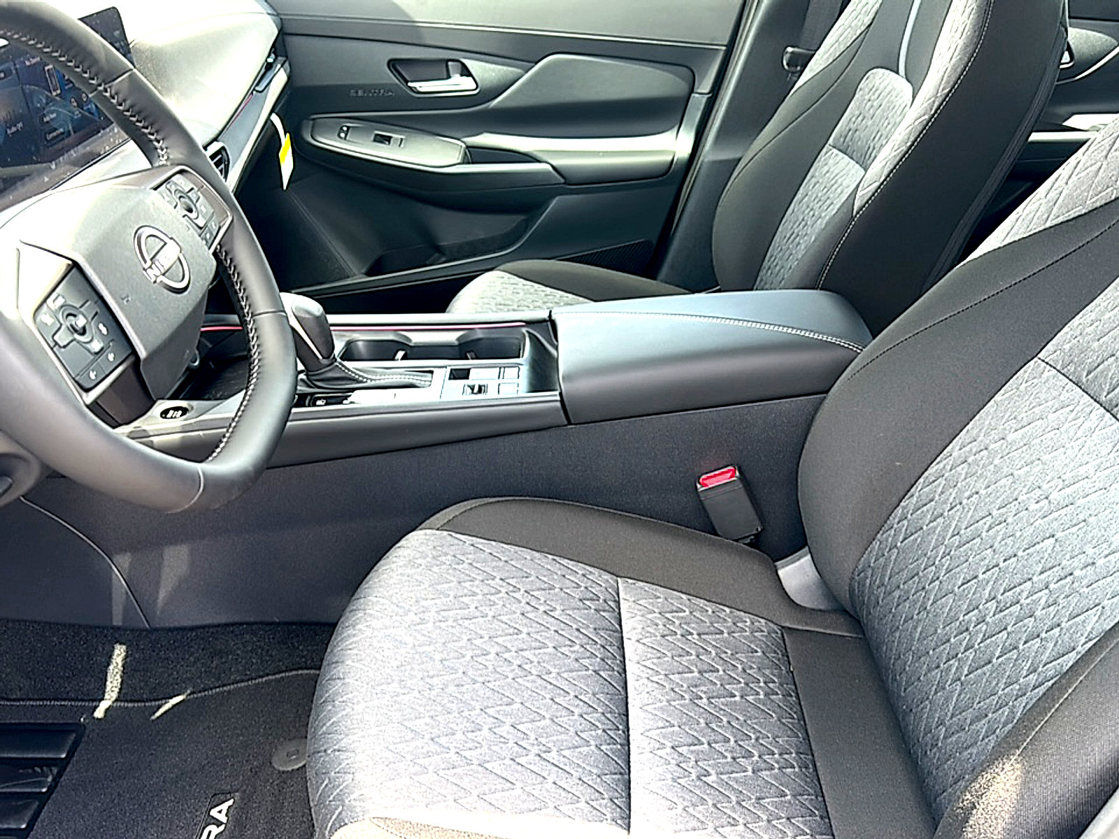 New 2026 Nissan Sentra SV w/ SV Convenience Package FWD image 10