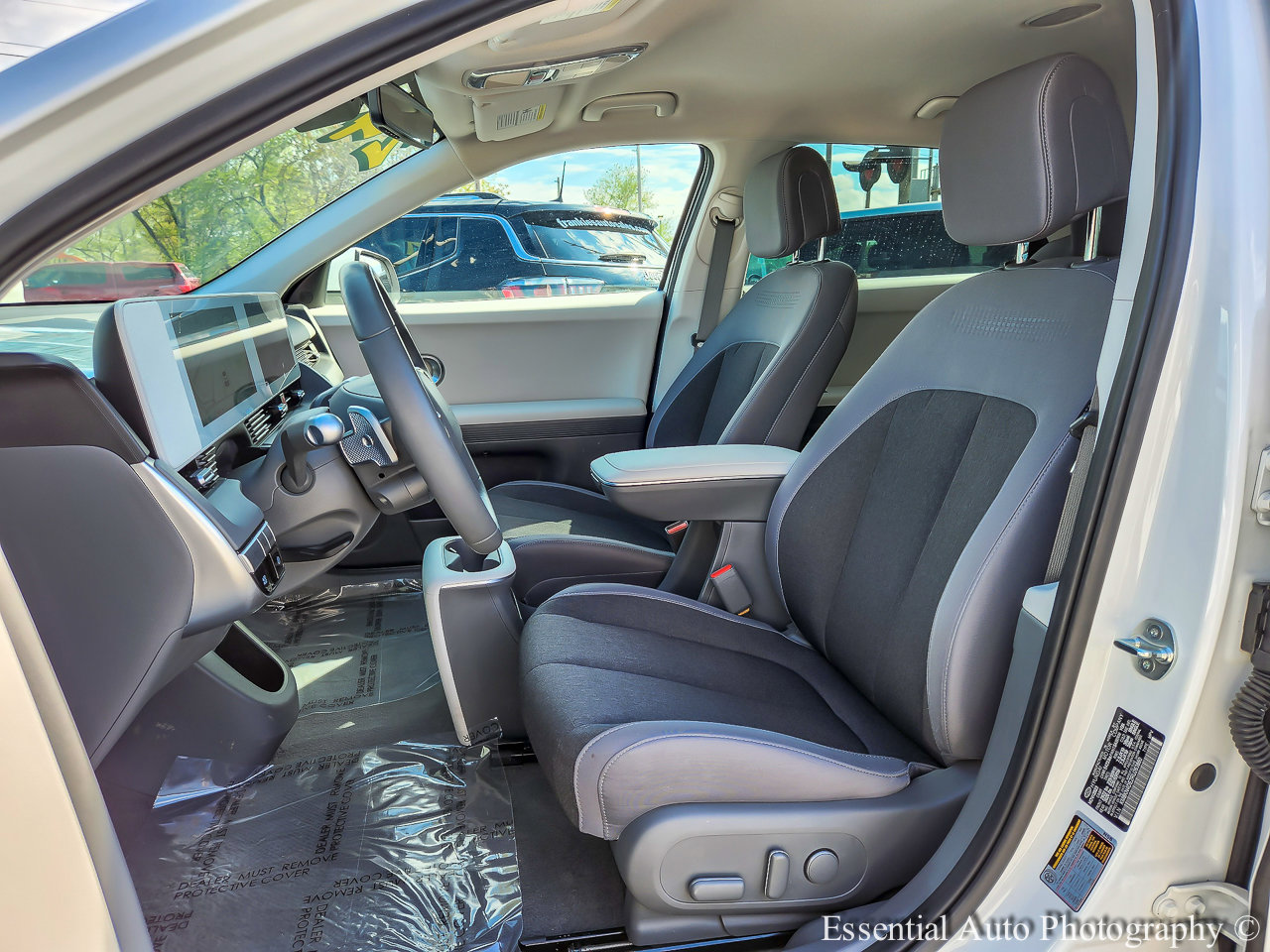 Used 2024 Hyundai Ioniq 5 SEL RWD image 8