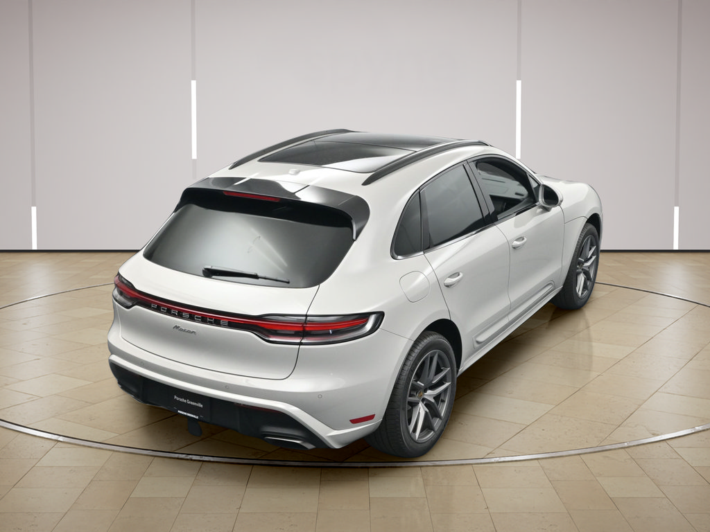 New 2026 Porsche Macan AWD/4WD image 34