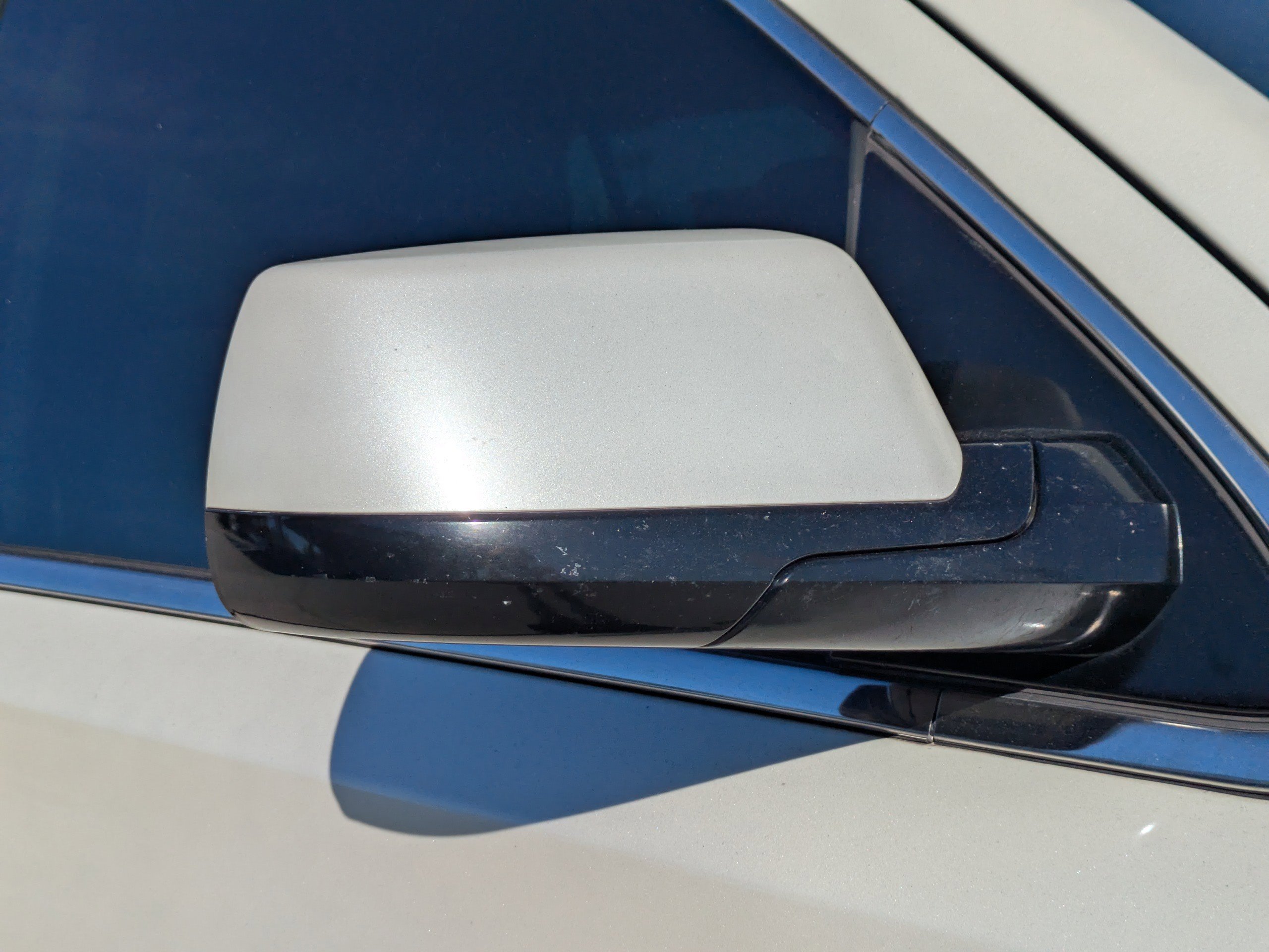 Used 2015 GMC Yukon SLT w/ HD Trailering Package image 13