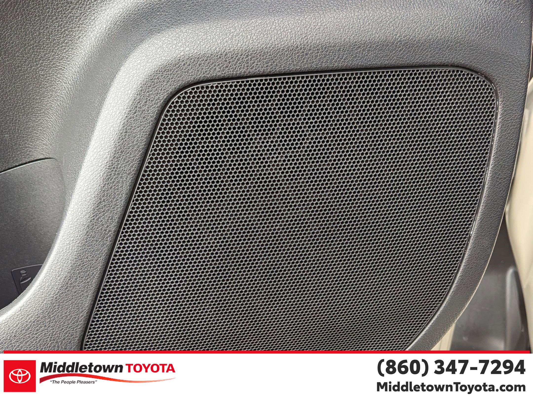 Certified 2024 Toyota Grand Highlander XLE image 13