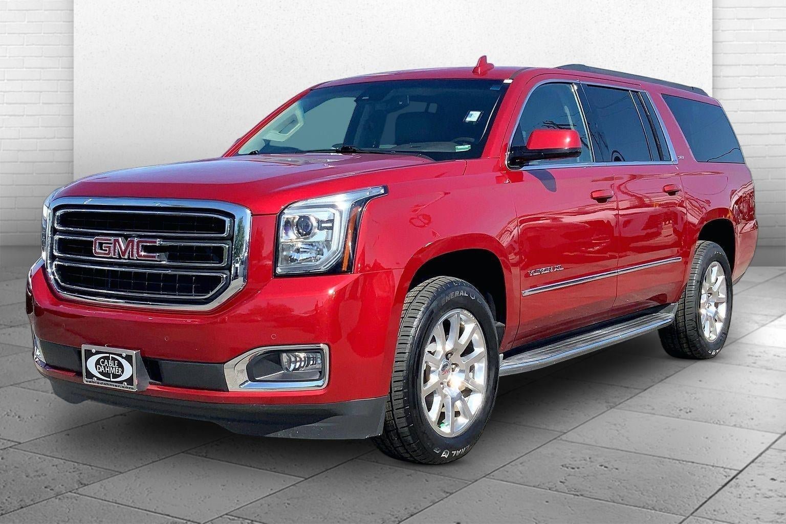 Used 2015 GMC Yukon XL SLT w/ Open Road Package AWD/4WD image 12