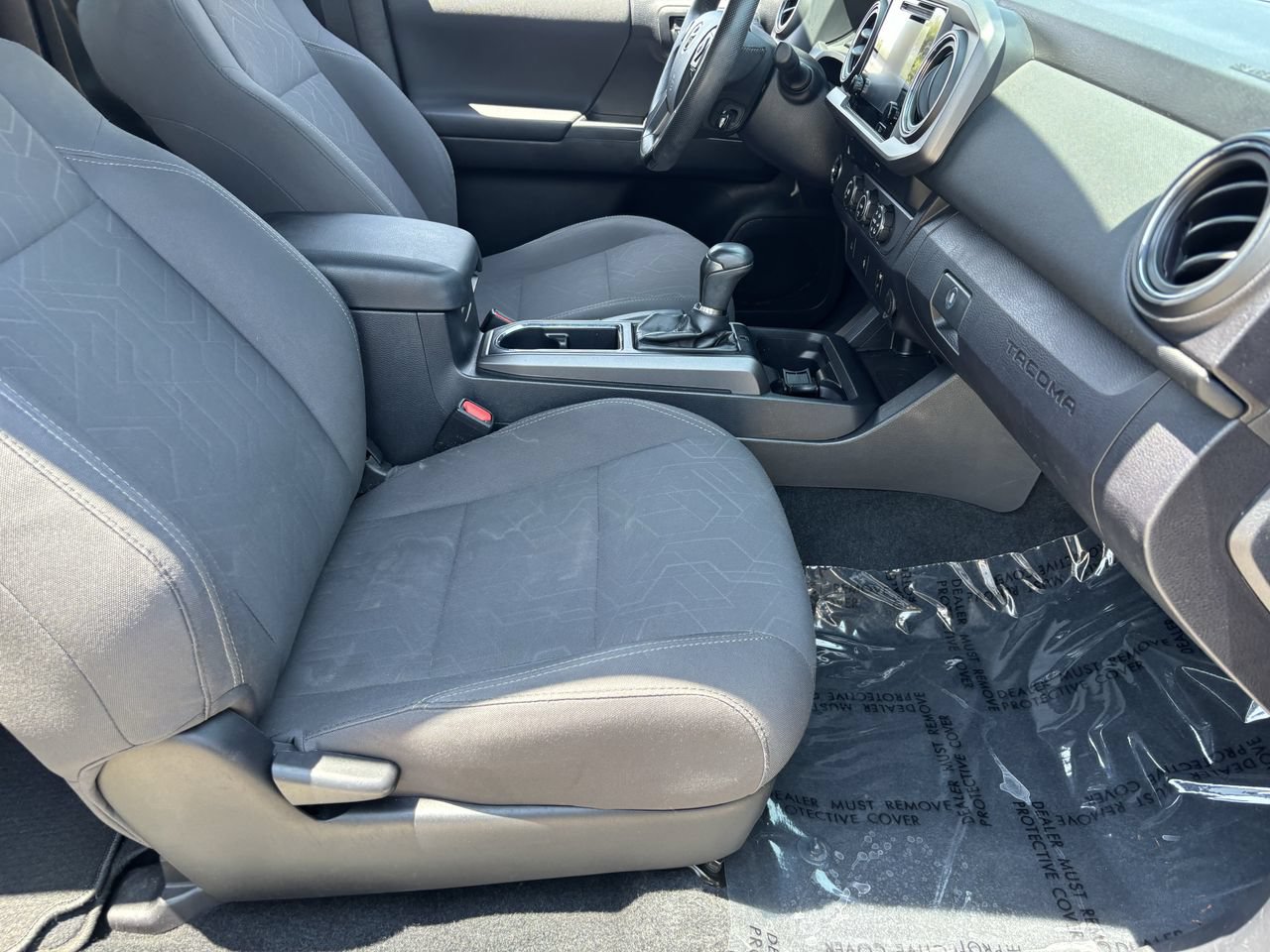 Used 2019 Toyota Tacoma TRD Sport RWD image 9