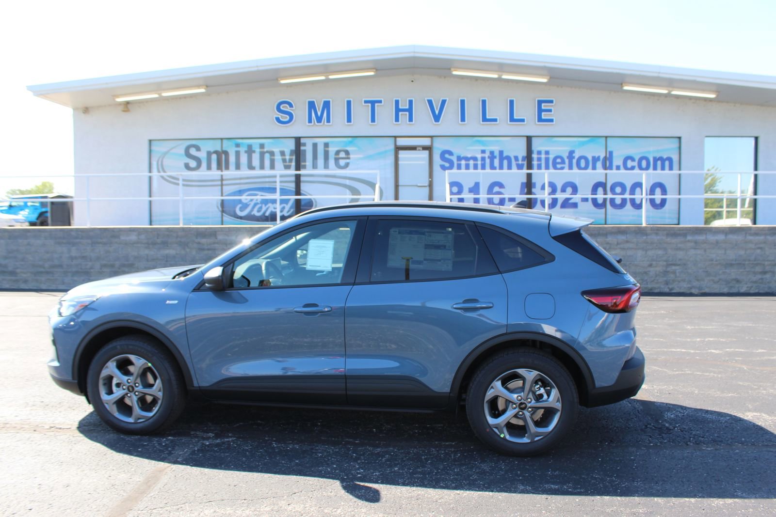 New 2026 Ford Escape ST-Line w/ Tech Pack #1 AWD/4WD image 2