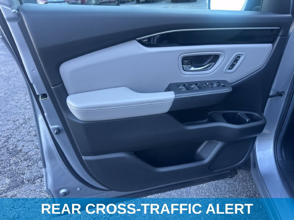 Used 2025 Honda Pilot EX-L image 14