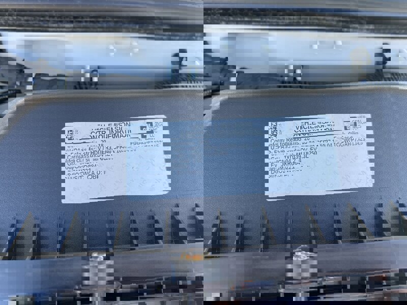 Used 2018 Chevrolet Express 2500 w/ Driver Convenience Package image 21