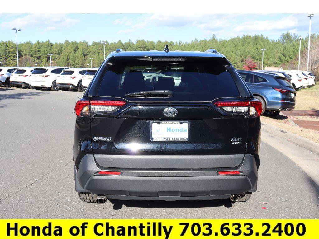 Used 2022 Toyota RAV4 XLE image 6