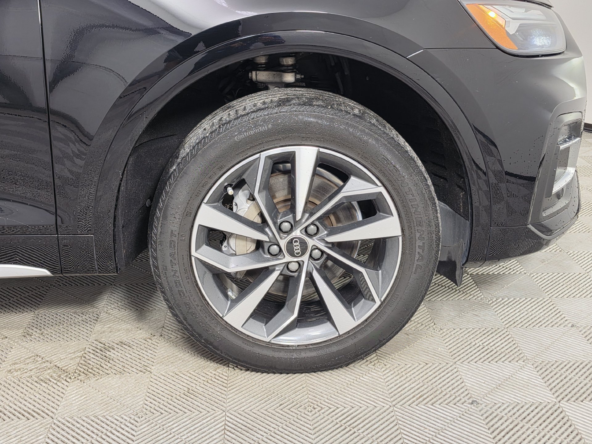 Used 2021 Audi Q5 2.0T Premium w/ Convenience Package AWD/4WD image 43