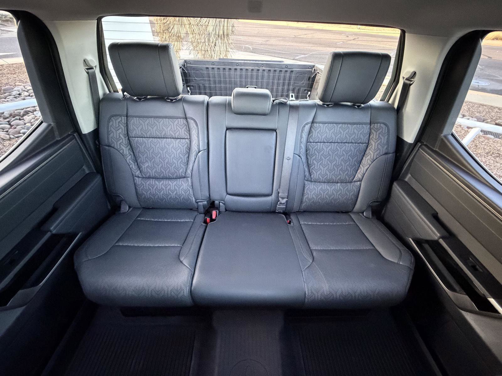 Used 2023 Toyota Tundra Limited image 33