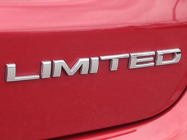Used 2025 Jeep Compass Limited w/ Elite Group AWD/4WD image 30