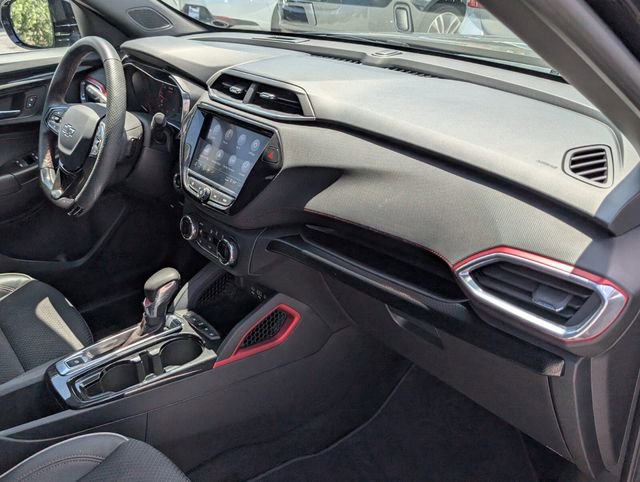 Used 2023 Chevrolet TrailBlazer RS w/ Convenience Package FWD image 18