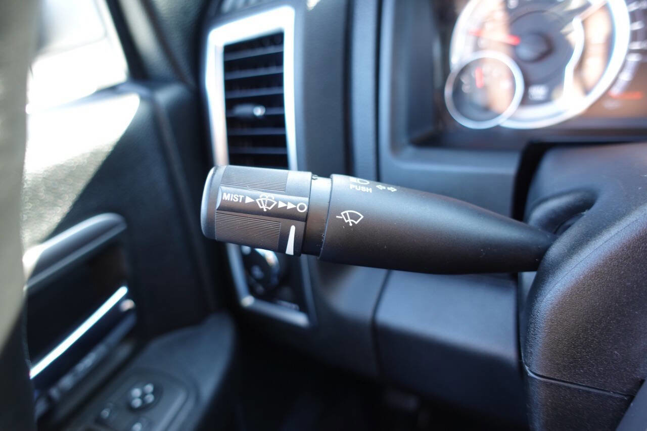 Used 2021 RAM 1500 Classic Warlock image 54