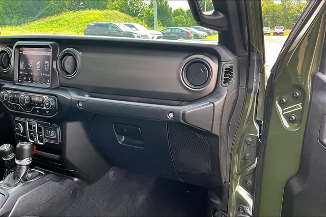 Used 2022 Jeep Gladiator Sport AWD/4WD image 27