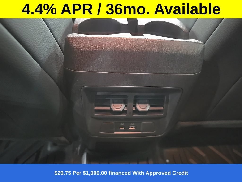 New 2026 GMC Canyon Denali AWD/4WD image 15