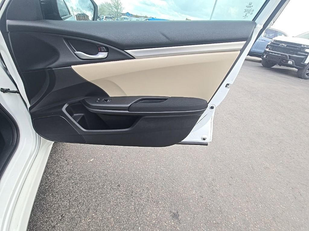 Used 2020 Honda Civic LX image 30