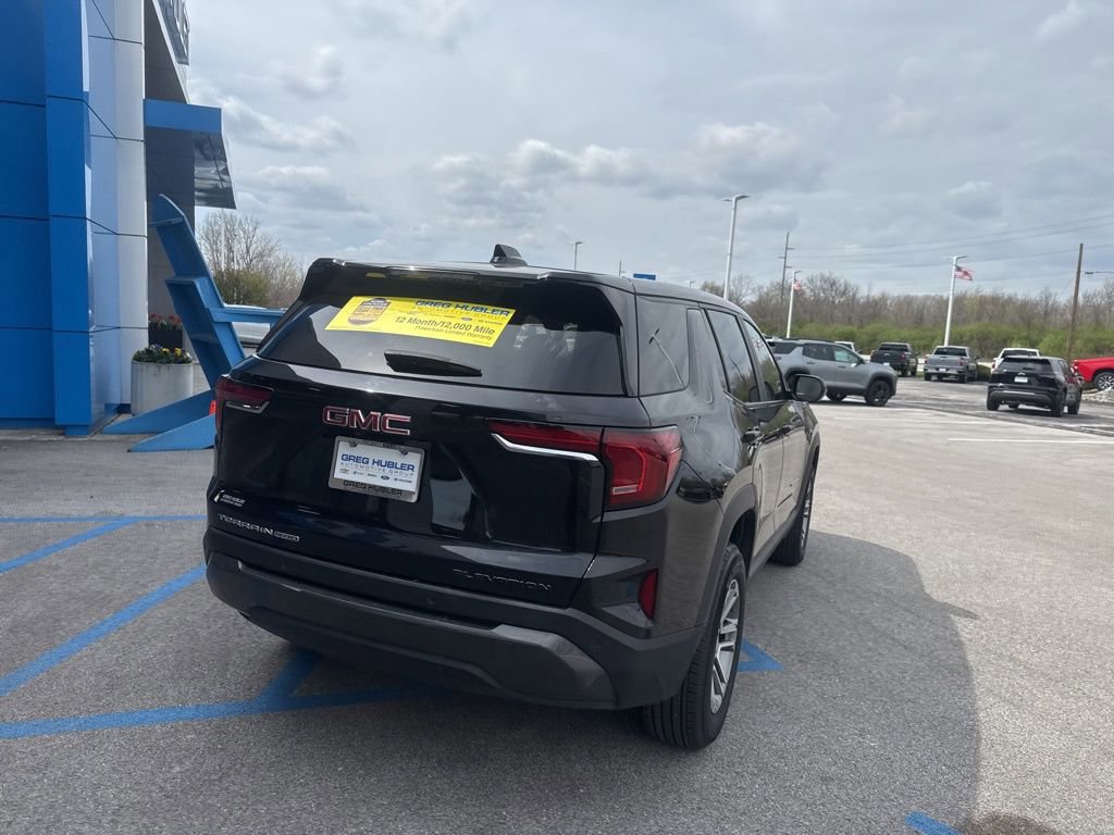 Used 2025 GMC Terrain Elevation image 22