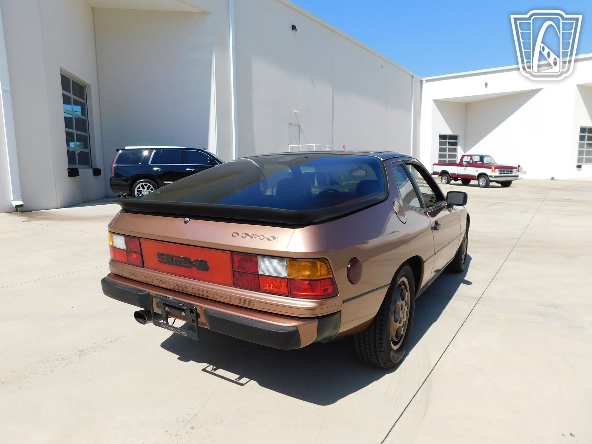 Used 1988 Porsche 924 S RWD image 25