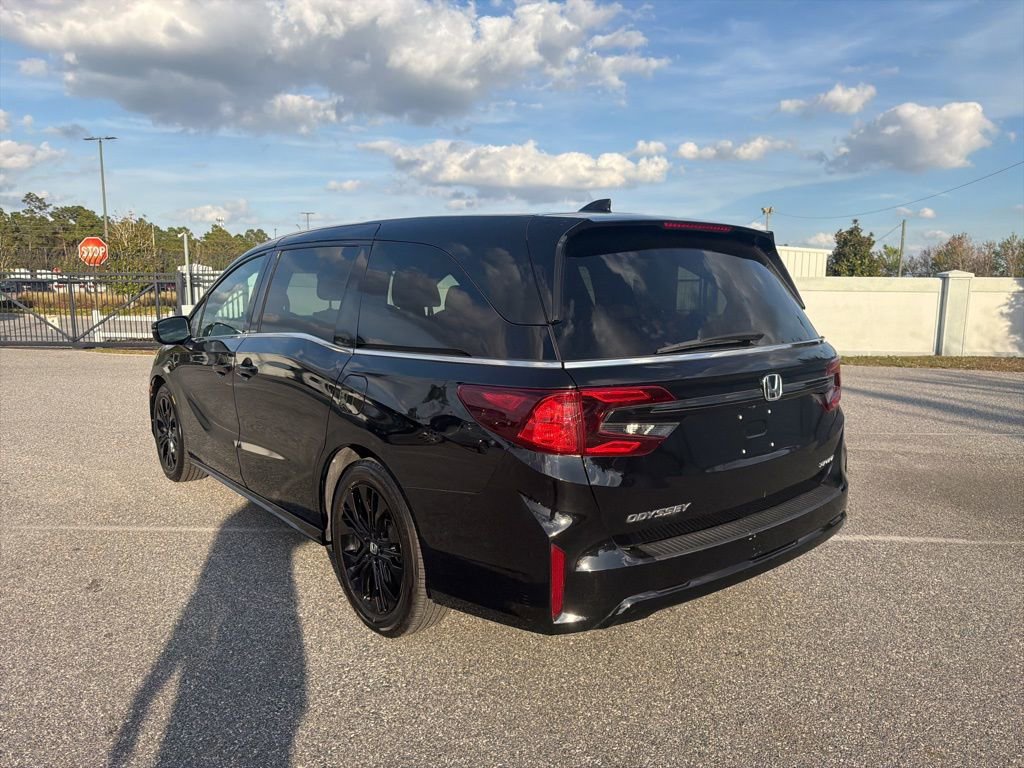 Used 2025 Honda Odyssey Sport-L image 8