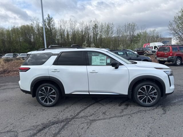 New 2026 Nissan Pathfinder Platinum AWD/4WD image 4