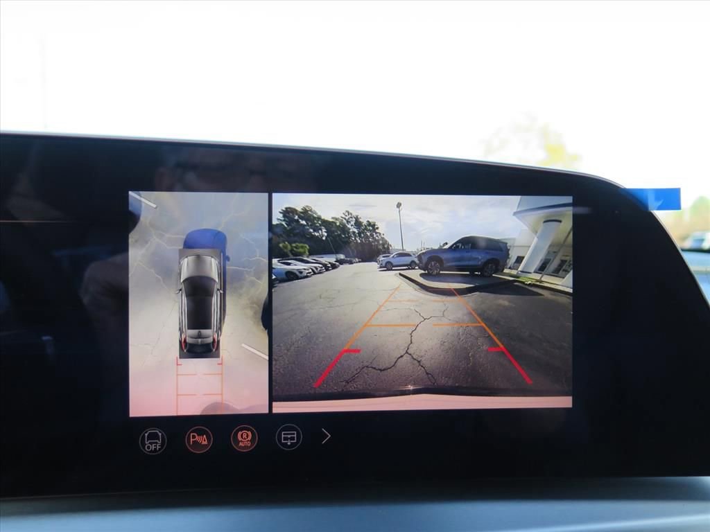 New 2026 Cadillac Lyriq Premium Sport image 18