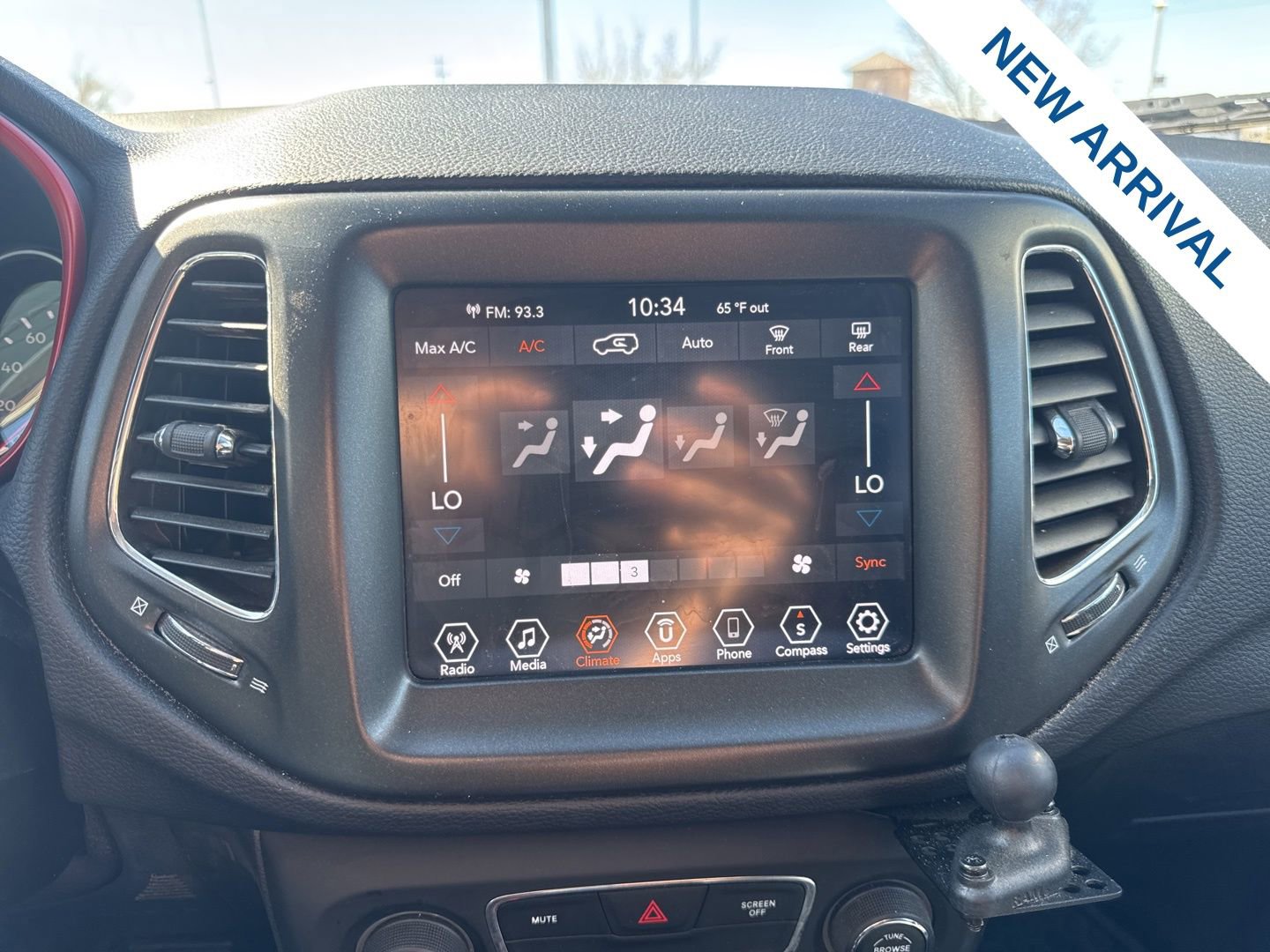 Used 2019 Jeep Compass Trailhawk image 25