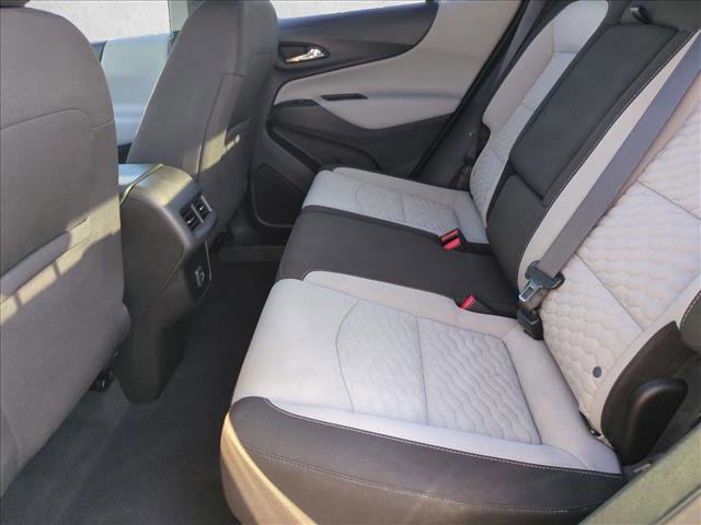 Used 2020 Chevrolet Equinox LS image 17