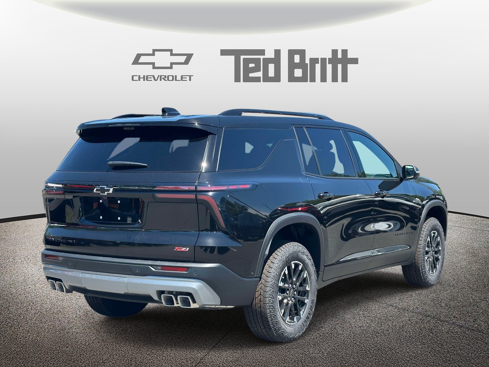 New 2026 Chevrolet Traverse Z71 w/ Enhanced Driving Package AWD/4WD image 4