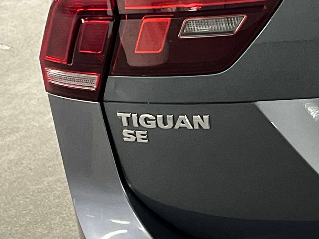 Used 2019 Volkswagen Tiguan SE w/ Panoramic Sunroof Package image 35